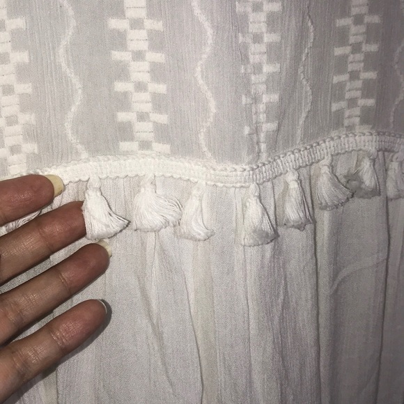 LEE Sleeveless Layering Tank Tassel Detail L - Picture 4 of 9